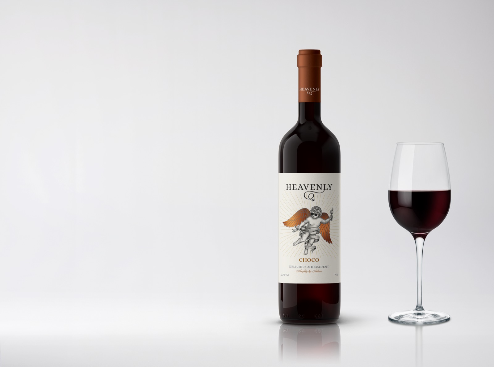 Heavenly wine hero mockup